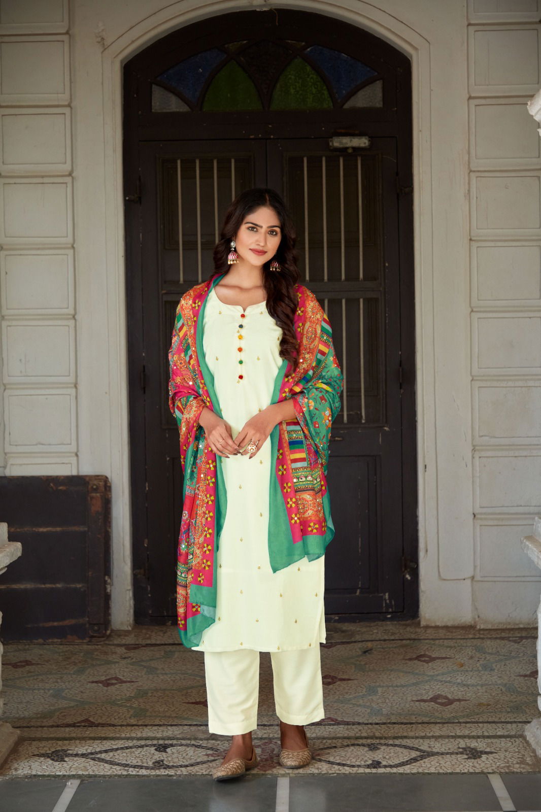 Gorgeous Riwaz Size Set Chinon Embroidery Kurti With Bottom Dupatta Wholesale Price In Surat